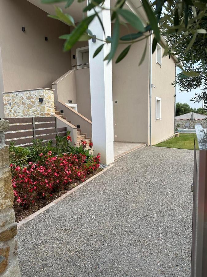 Cocoon Elegant Living Apartamento Gerakini Exterior foto