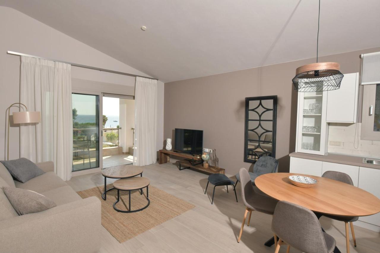 Cocoon Elegant Living Apartamento Gerakini Exterior foto